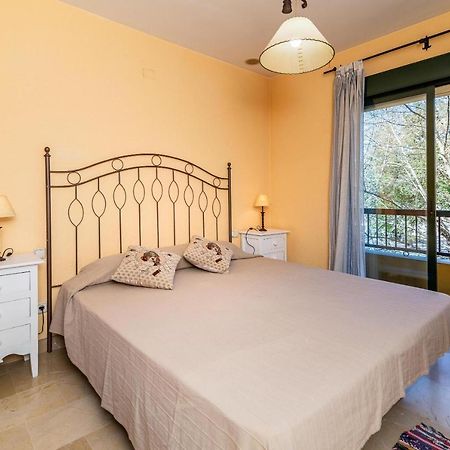 Spacious Apartment In 마르베야 외부 사진