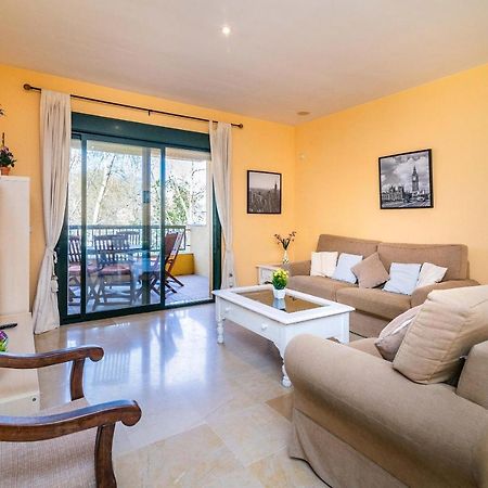Spacious Apartment In 마르베야 외부 사진
